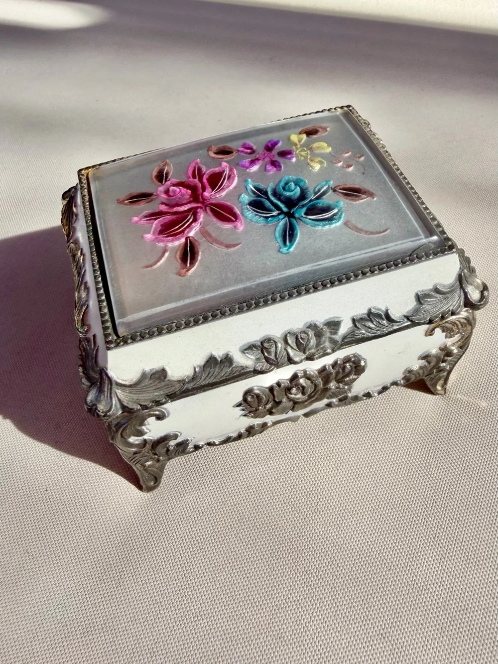 Royal Princess Handpainted Metal Musical Trinket or Jewelry Box